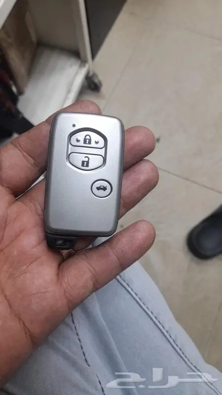 فتح سيارات محل وبرمجه مفاتيح وريموتات البصمه 7