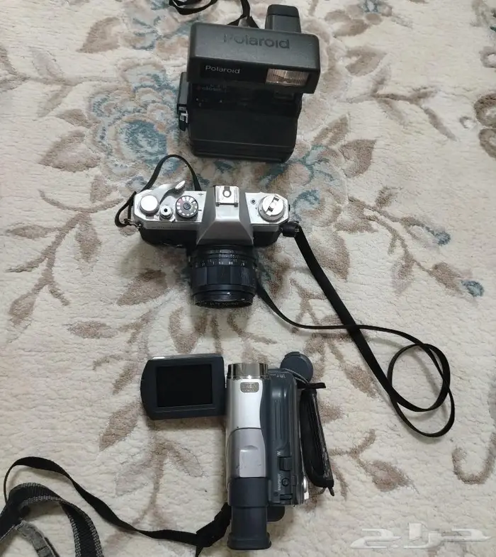 كاميرات قديمه منوعه 0