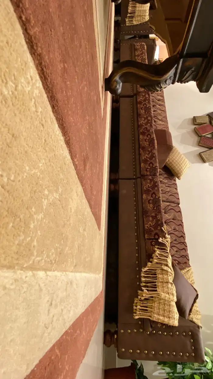 كنب مجلس فخم ونظيف (الوصف مهم) 21