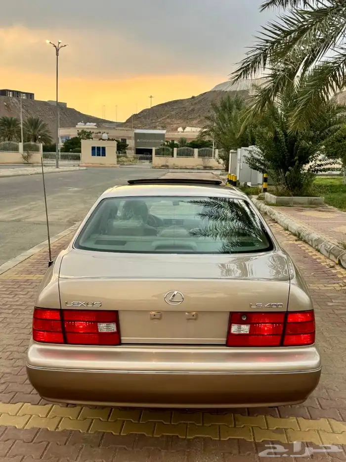 لكزس LS 400 مخزن ( مباع ) 36