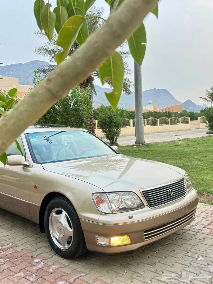 لكزس LS 400 مخزن ( مباع ) 24