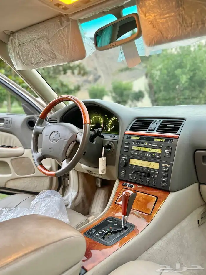 لكزس LS 400 مخزن ( مباع ) 79
