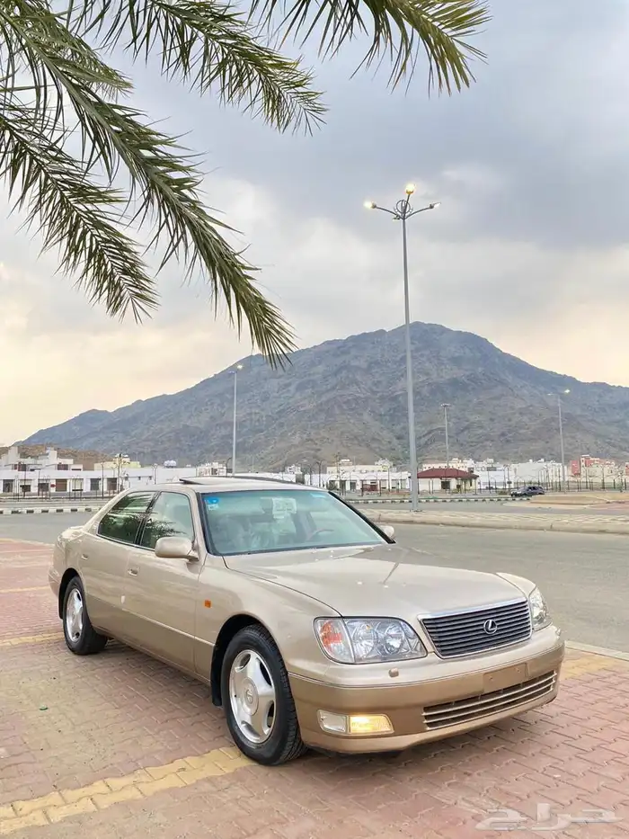 لكزس LS 400 مخزن ( مباع ) 50