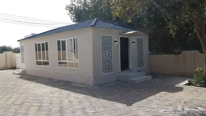 مضلات سواتر برجولات هناجر بناء مجالس 4