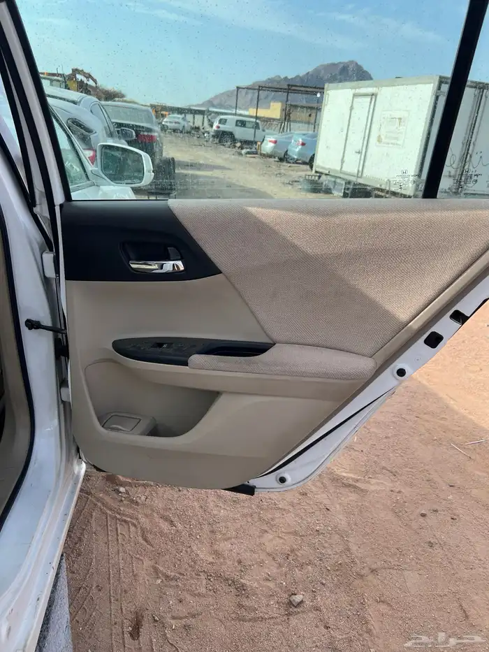 قطع غيار هوندا اكورد 4