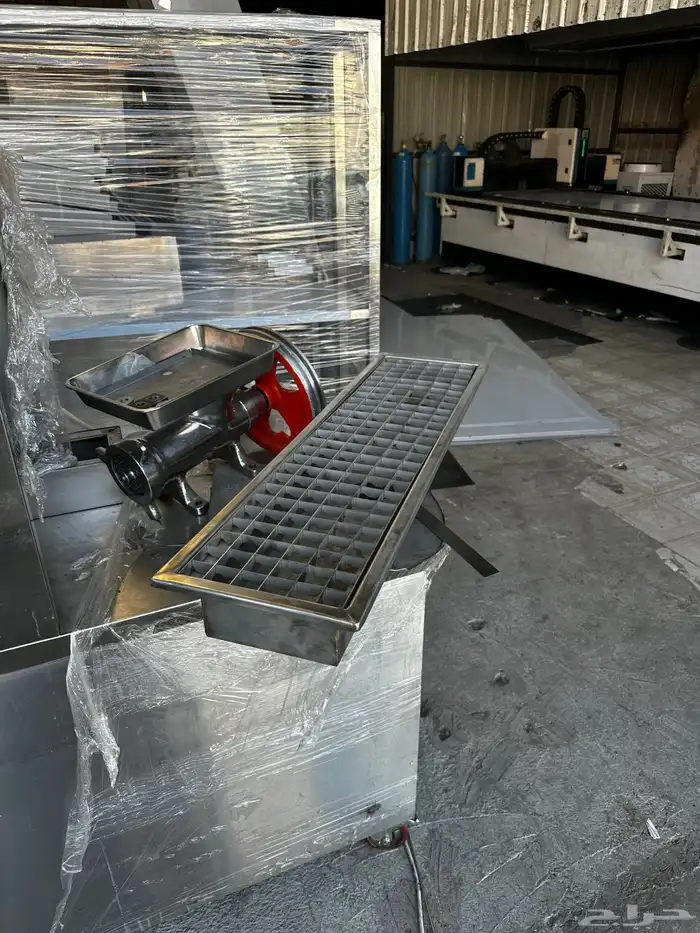 شلالات مسابح مصبات ستيل 17