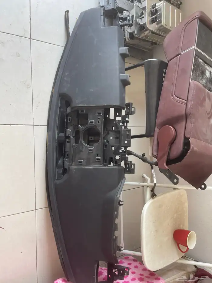 اصطبات خلفيه رنج روفر فوج 2024 و قطع غيار رنج روفر تشليح 17