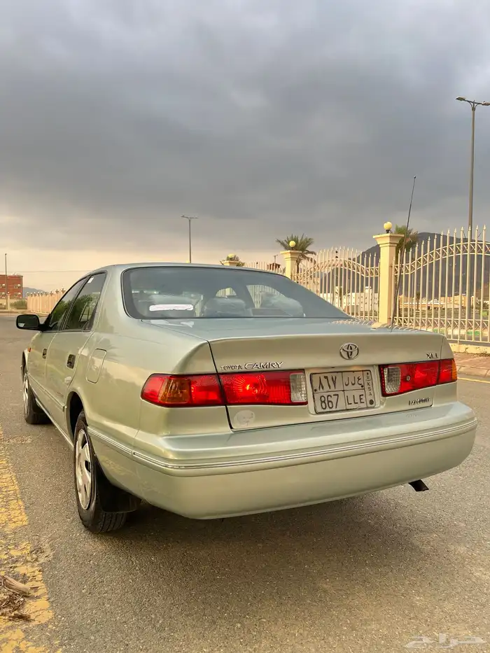 تويوتا كامري 2001 ( مباع ) 9