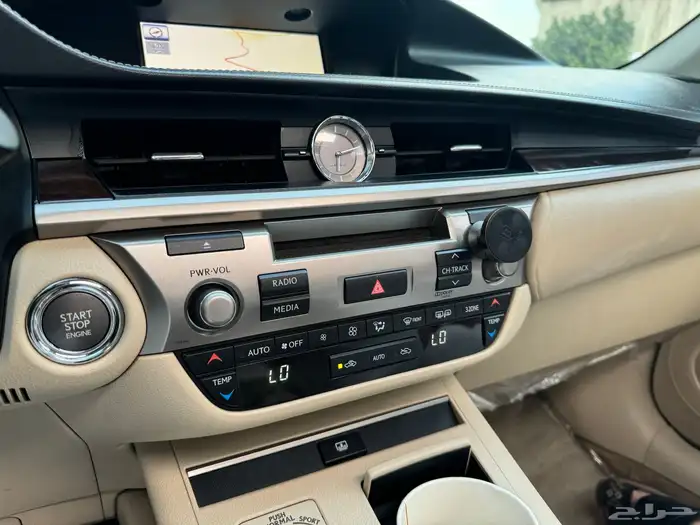 لكزس ES 350 2014 وكاله ( تم البيع ) 29