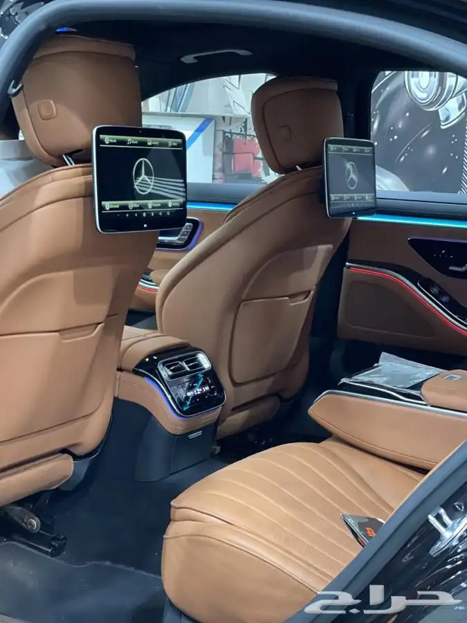 بروجكتر ترحيب مرسيدس 15