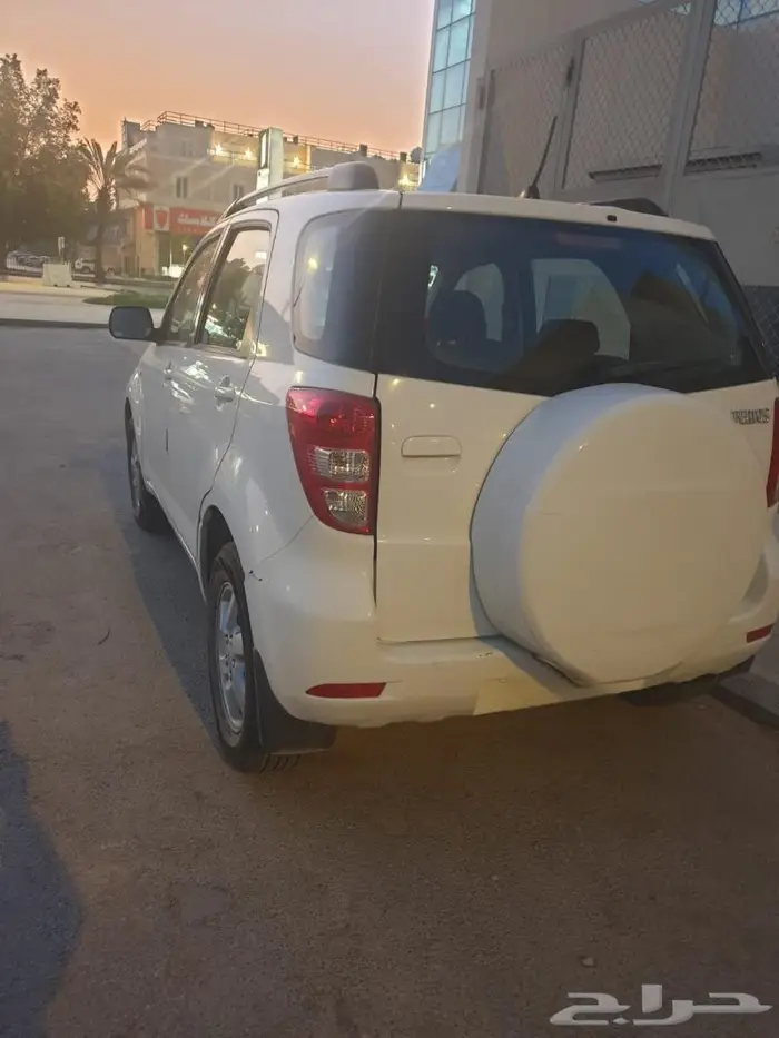 سيارة تيريوس ديهاتسو للبيع 17