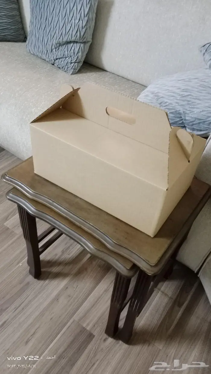 شاشة واغراض منوعه للبيع 1