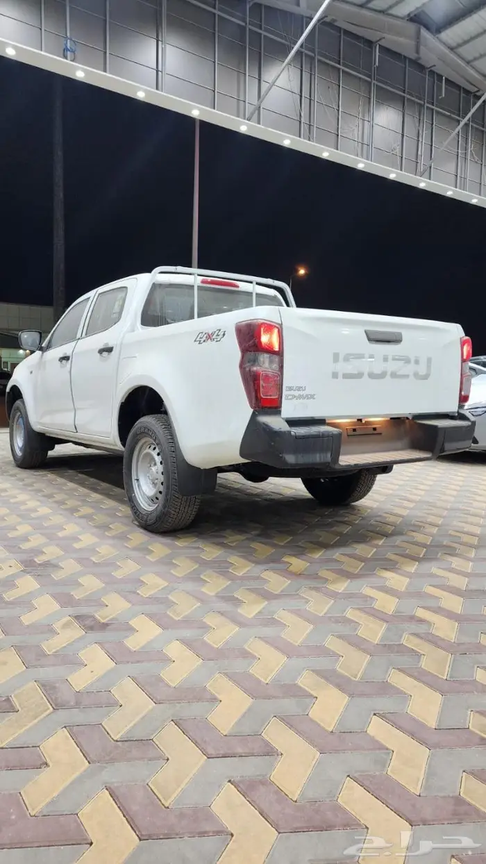 غير متوفره 4