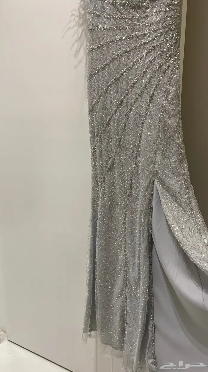 فستان سهرة فخم جدا  من محل (وقت المساء) 1