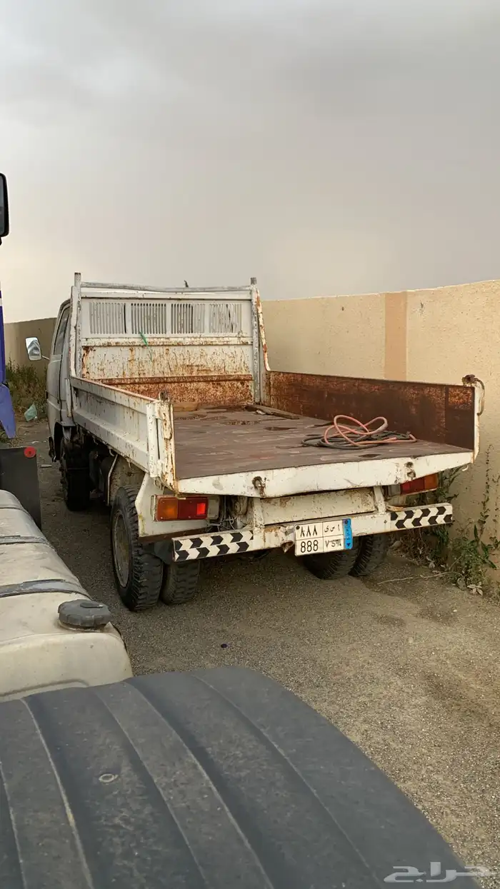 قلاب ديهاتسو للبيع 5