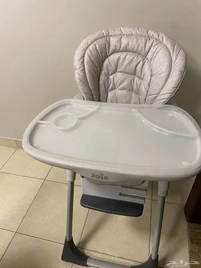 طاولة طعام اطفال من سنتربوينت 1