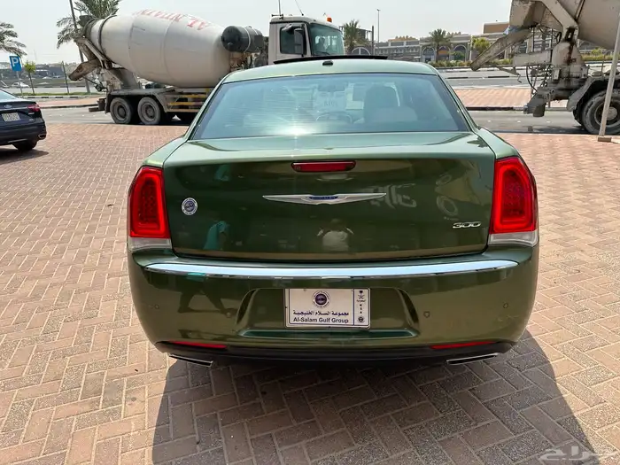 كريزلر 2018 V6 300C فل 8
