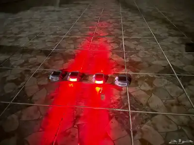 عيون قطط على الطاقة الشمسية 0