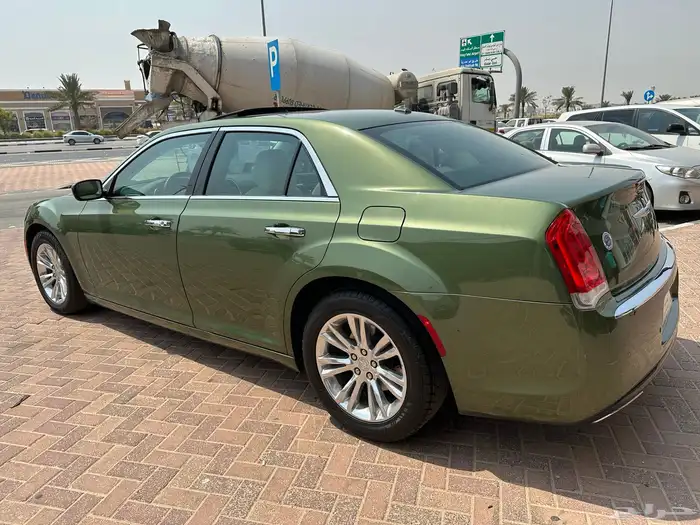 كريزلر 2018 V6 300C فل 6