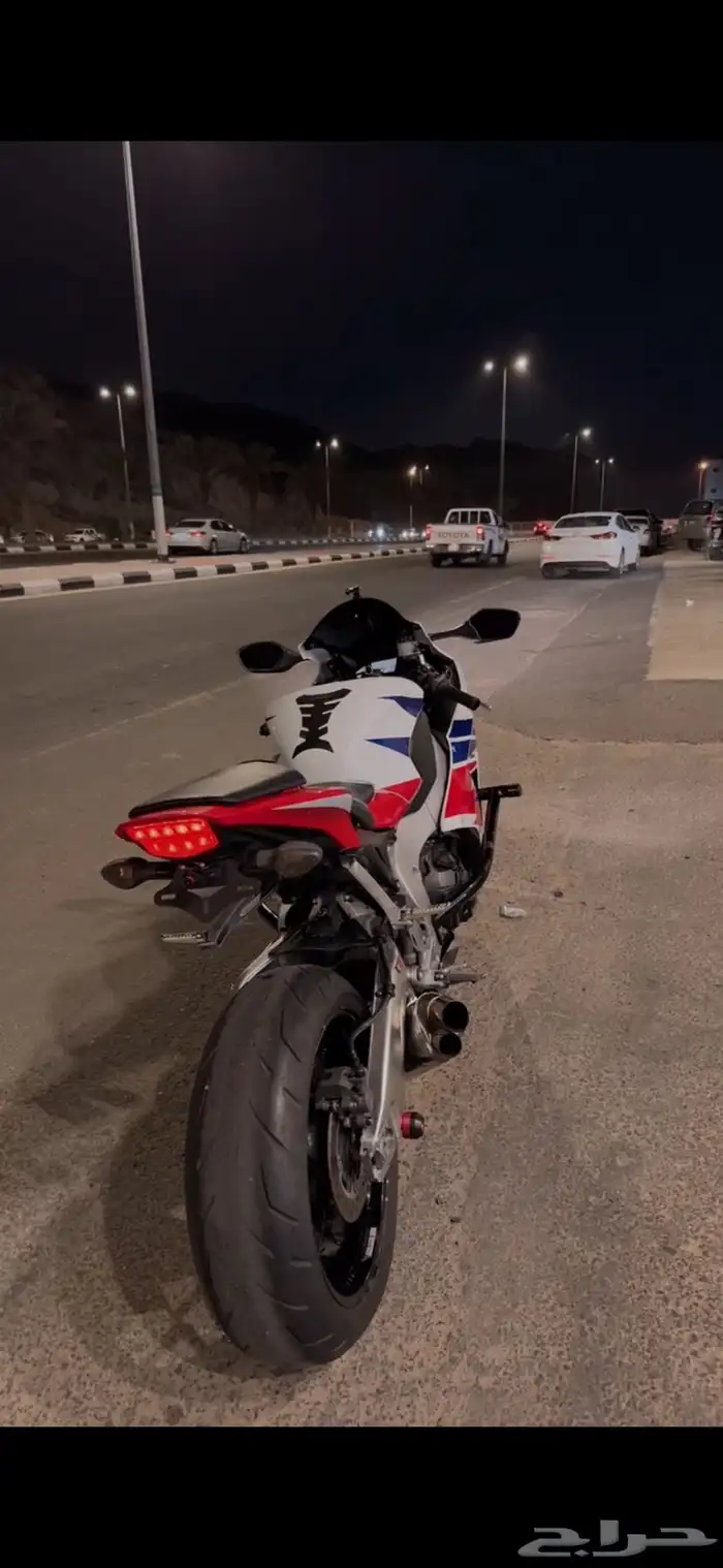 هوندا cbr1000 فاير بليد 2013 2
