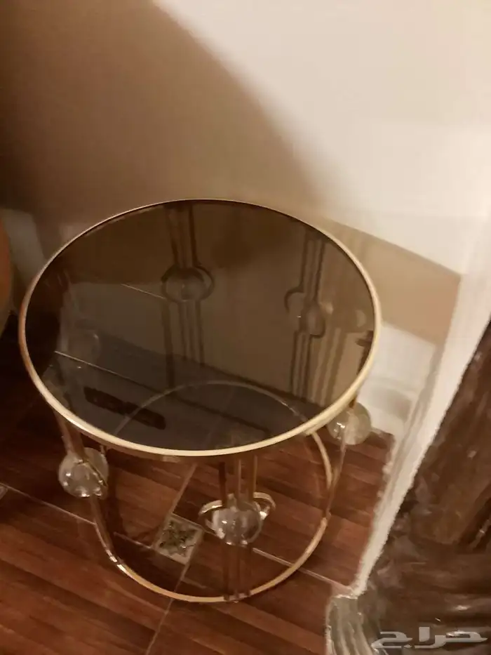 3 طاولات قزاز ذهبيه 0