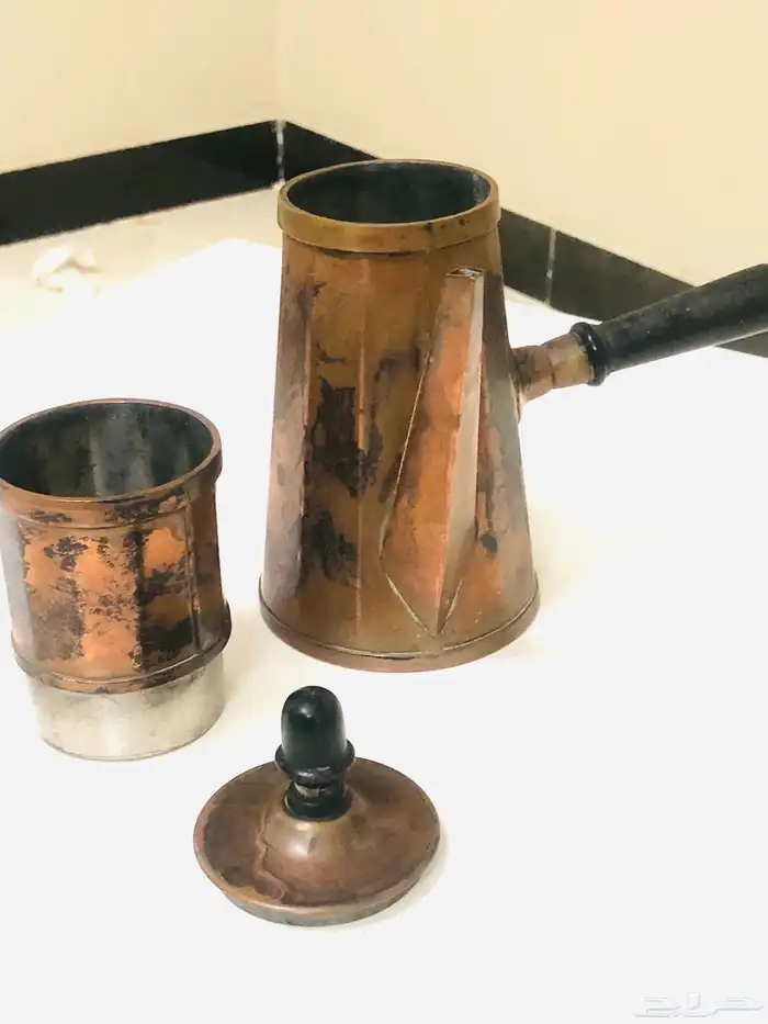 (تم البيع) صانعة قهوة و حليب من النحاس الأحمر الخالص أنتيك 20