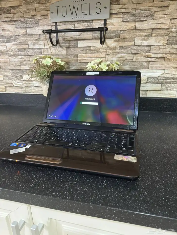 لابتوب توشيبا نظيف 0