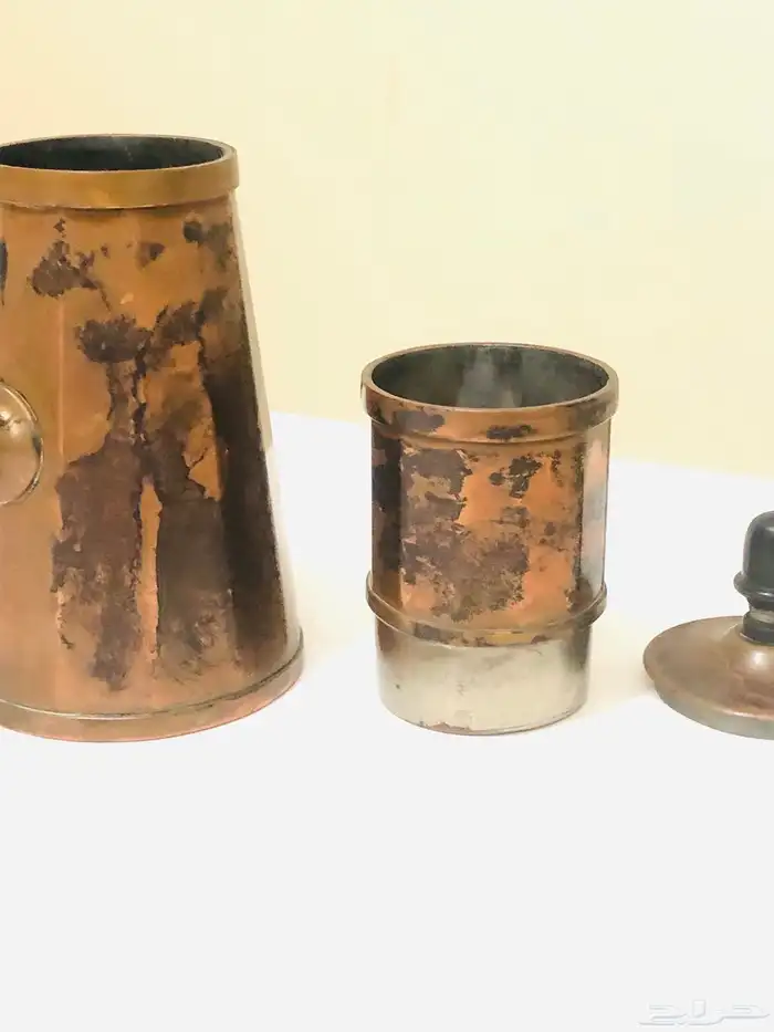 (تم البيع) صانعة قهوة و حليب من النحاس الأحمر الخالص أنتيك 18