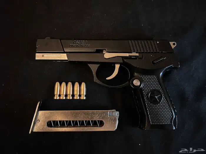 مسدسات حديد 0