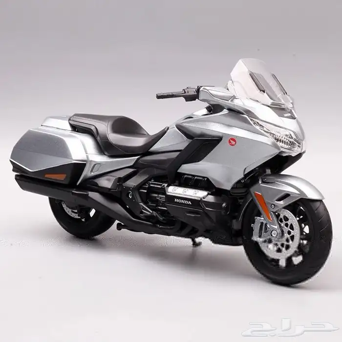 متوفر مجسمات دراجات هوندا قولد وينق الأصلية 23