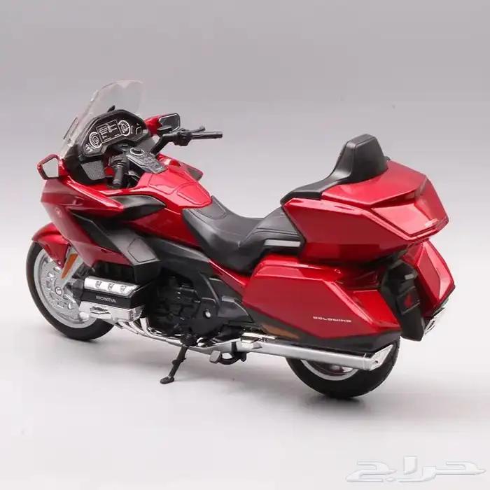 متوفر مجسمات دراجات هوندا قولد وينق الأصلية 12