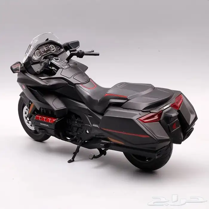 متوفر مجسمات دراجات هوندا قولد وينق الأصلية 20