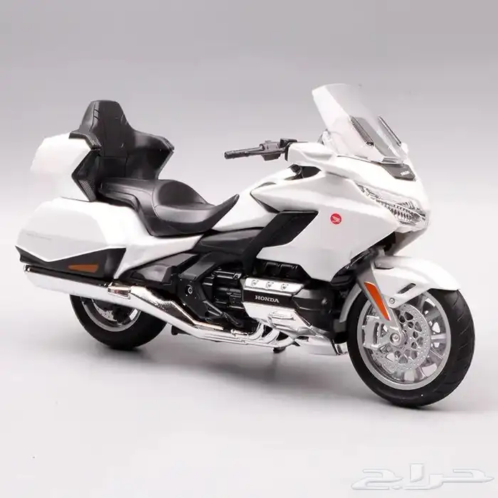 متوفر مجسمات دراجات هوندا قولد وينق الأصلية 15