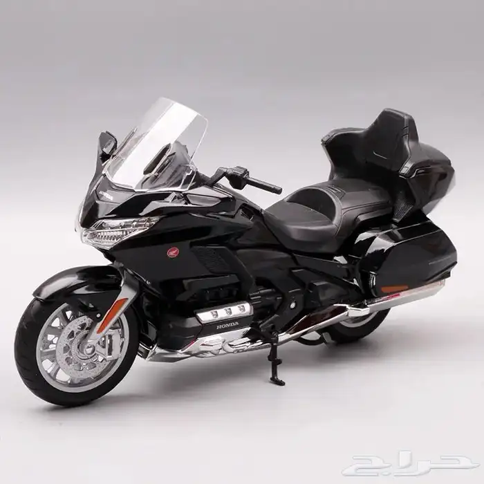 متوفر مجسمات دراجات هوندا قولد وينق الأصلية 5