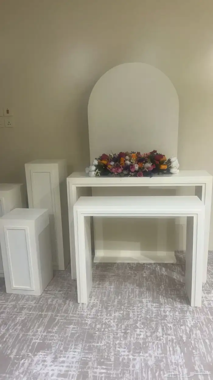 طاولة استقبال 0