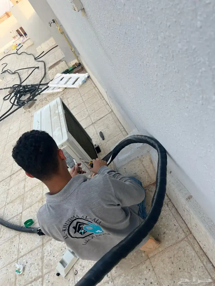 تركيب مكيفات بجميع انواعها باسعار ممتازه ابتدا من 50 ريال 18