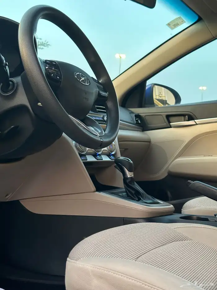 (مباع) هونداي النترا 2019 مخزن 36