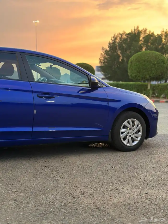 (مباع) هونداي النترا 2019 مخزن 8