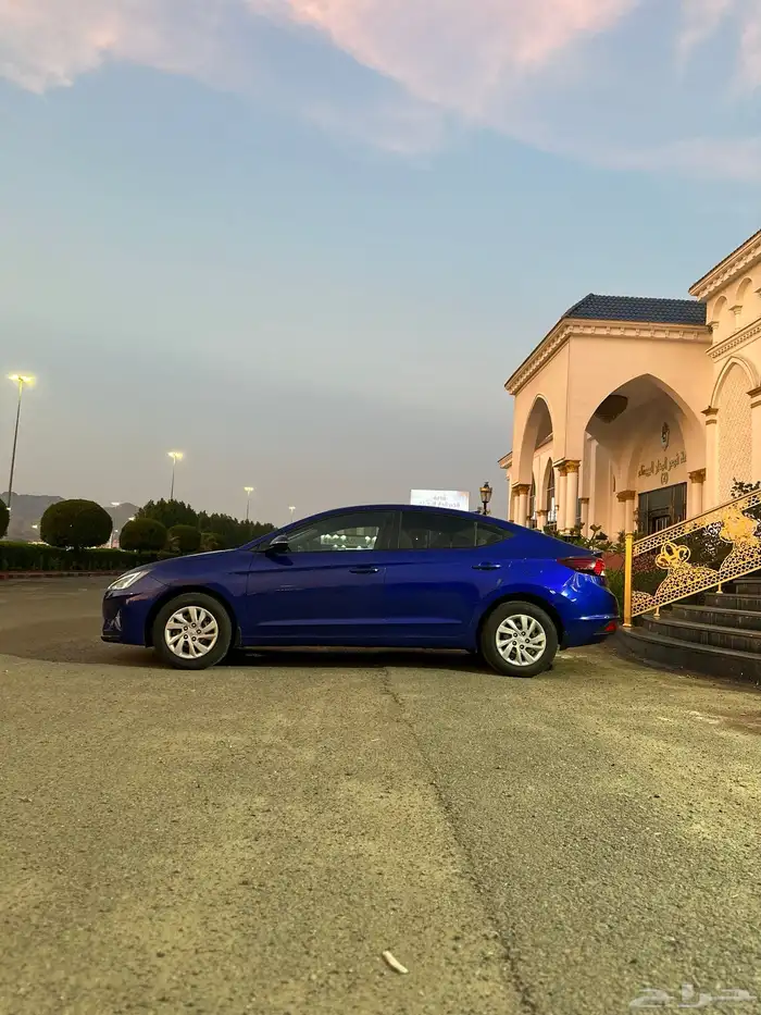 (مباع) هونداي النترا 2019 مخزن 15