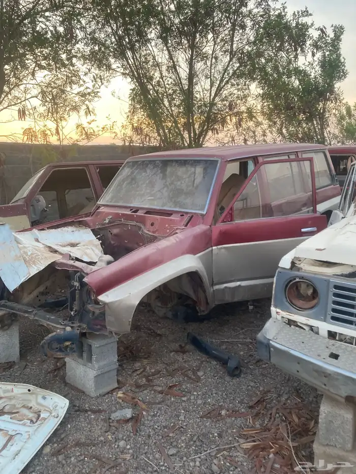 نيسان باترول للبيع قطع غيار جميع القطع 2