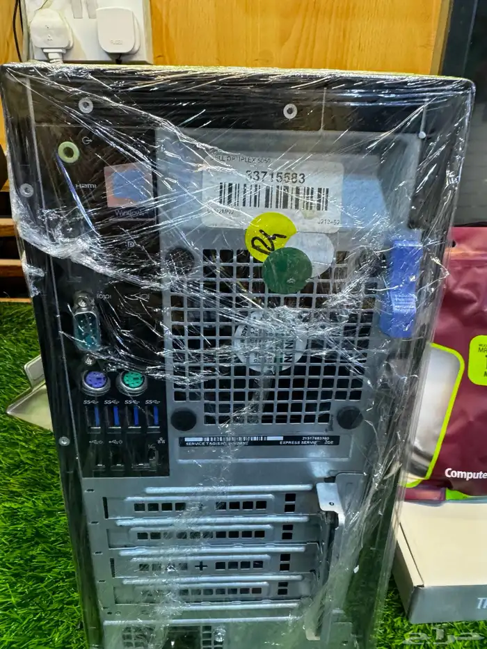 برج الكمبيوتر الشخصي من Dell 4