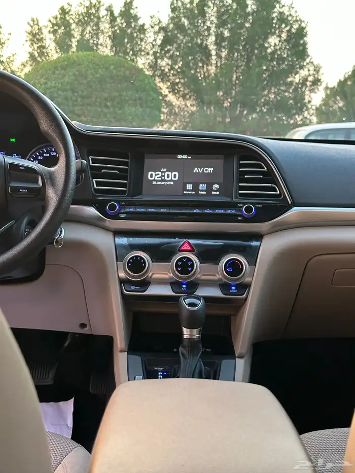 (مباع) هونداي النترا 2019 مخزن 44