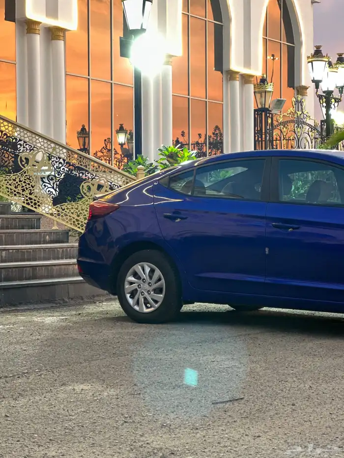 (مباع) هونداي النترا 2019 مخزن 5