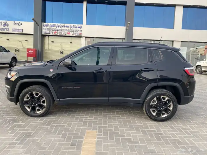 جيب كومباس تريل هاوك jeep compass trail hawk 2018 5