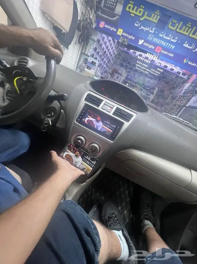 شاشات بجميع انوع انوع السيارات 21