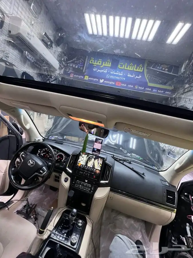 شاشات بجميع انوع انوع السيارات 12
