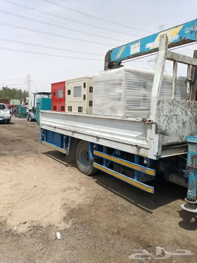 تاجير مولدات كهرباء generators Rental and Tower light 4