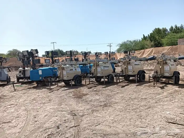 تاجير مولدات كهرباء generators Rental and Tower light 3