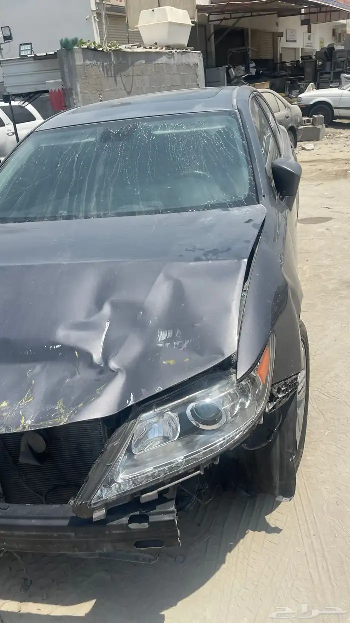تشليح لكزس es350 2014 قطع غيار فقط يوجد 5