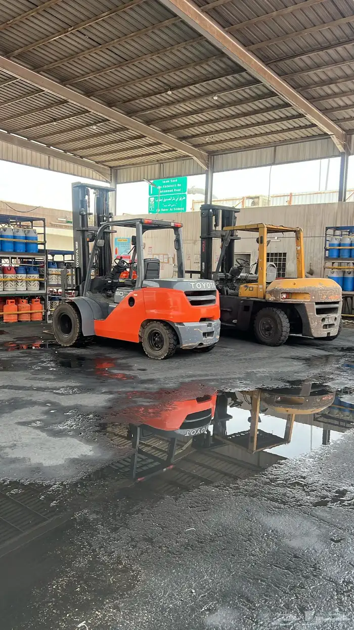 رافعه 5 طن للايجار 3 طن للايجار جميع الأحجام شوكه 1